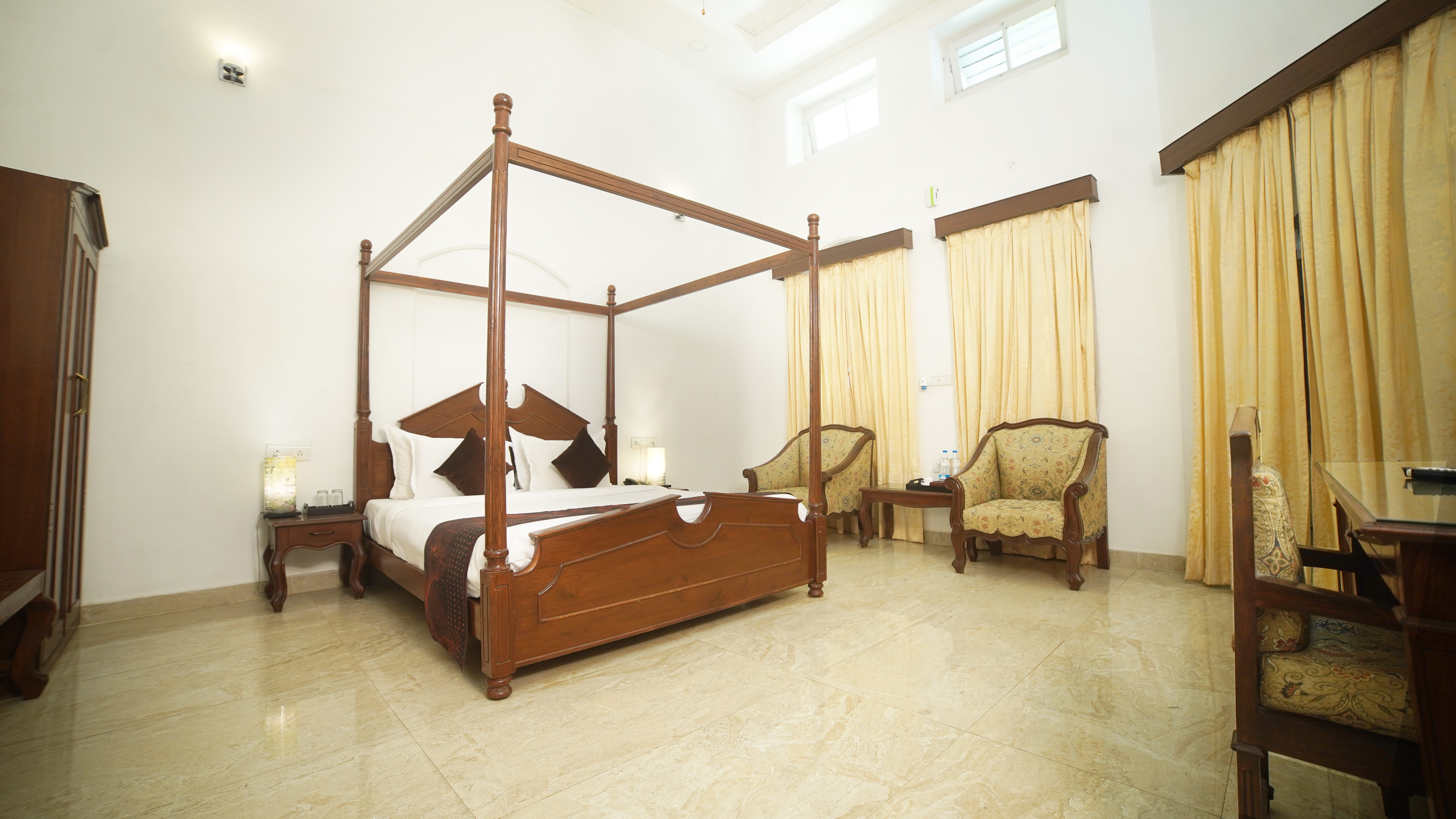 Deluxe AC Room 3