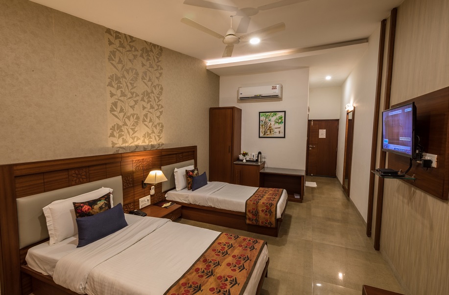 Deluxe Room Non AC 2