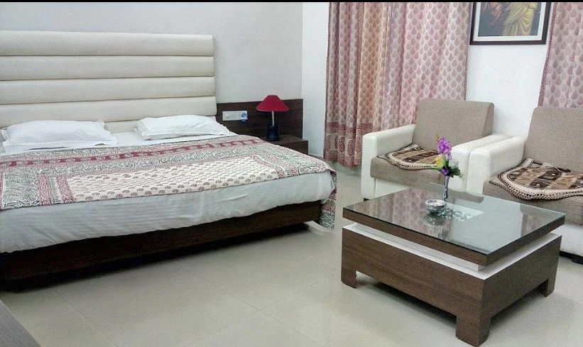 Deluxe Room Non AC 2