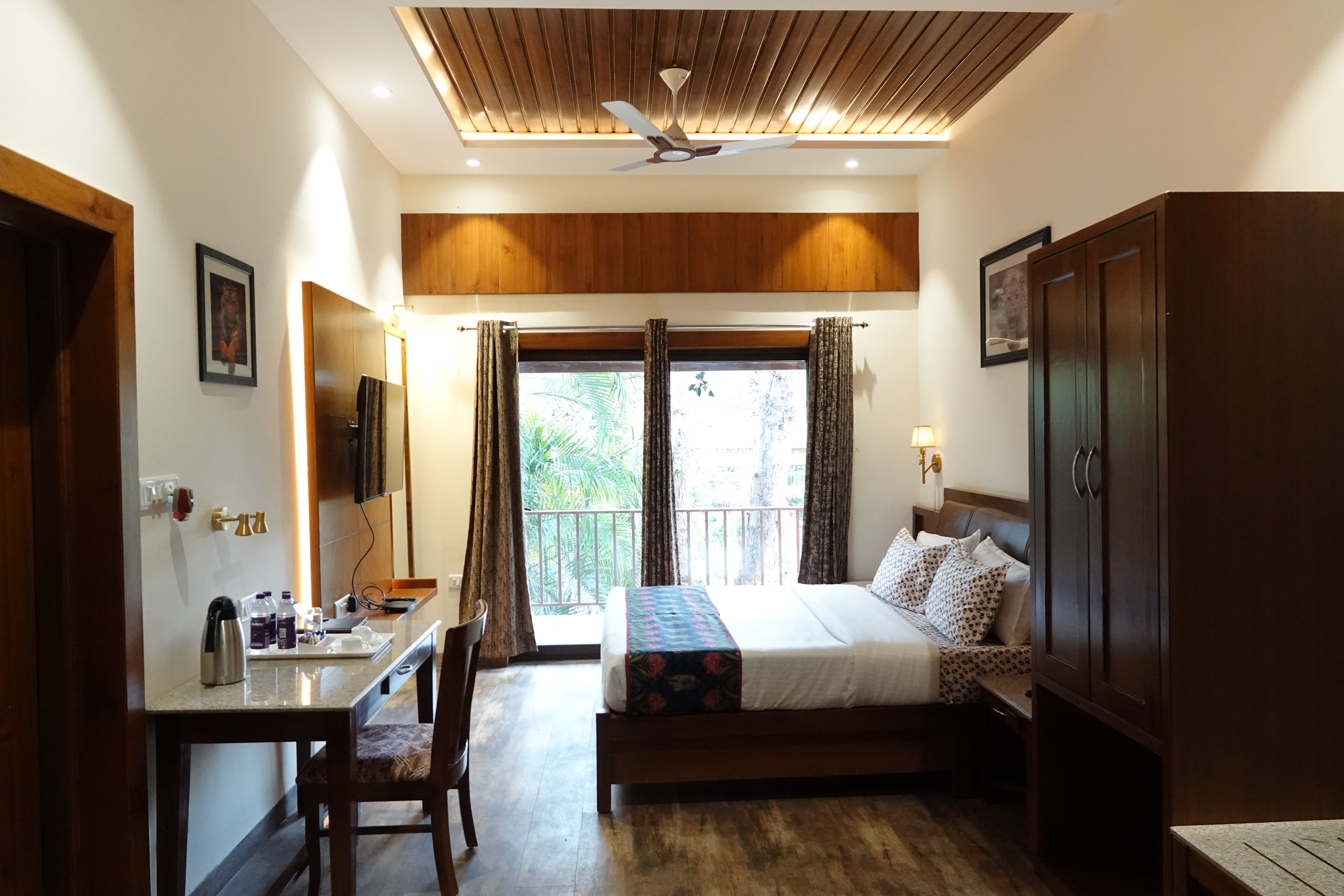 Deluxe AC Room